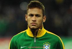 飞鲸体育直播-英超球员现实生活现状如何？从场上球星到场下普通人